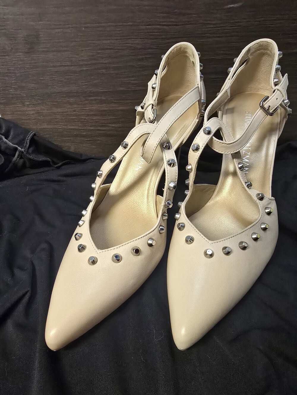 Stuart Weitzman Nude Leather Studded Pointed Toe Strappy Heels Sz 9.5
